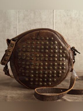 FRYE Brooke Studded Round Brown distressed leather Brass Tone studs Crossbody